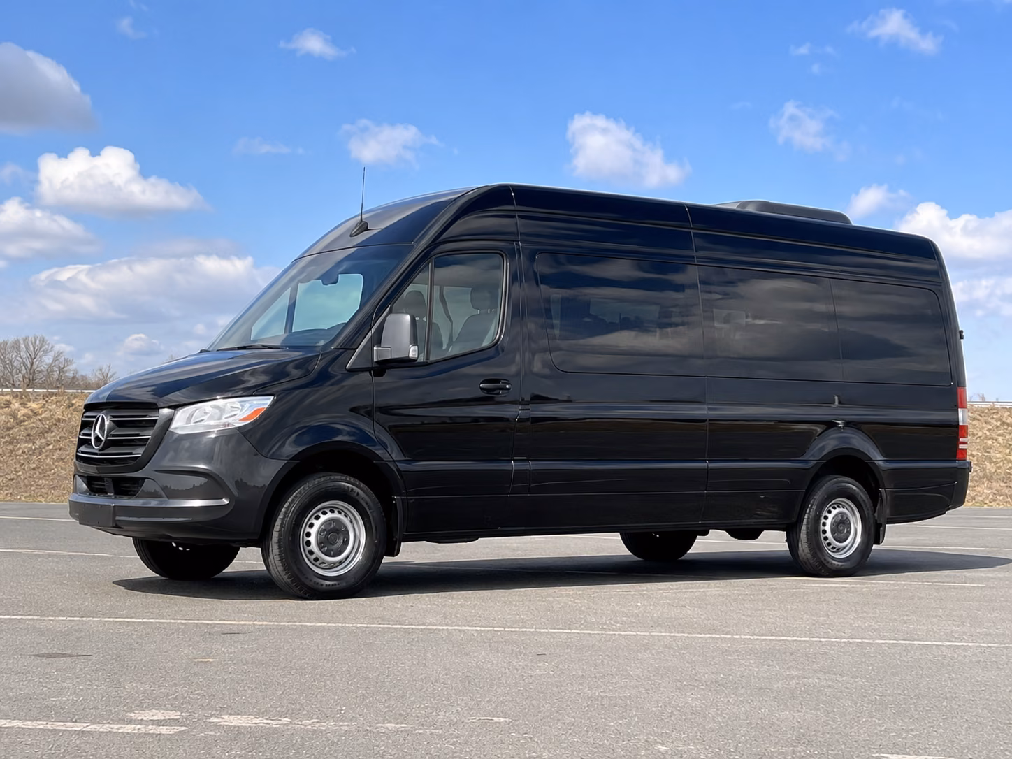 book group transportation for your next airport transfer 2