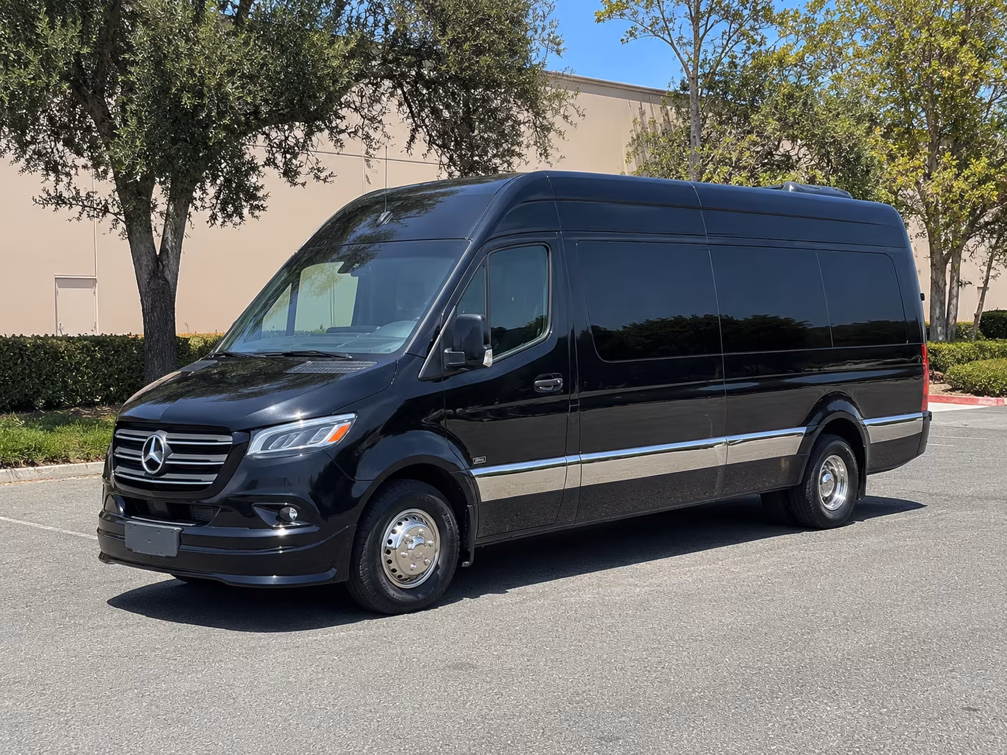 book group transportation for your next wine tour 1