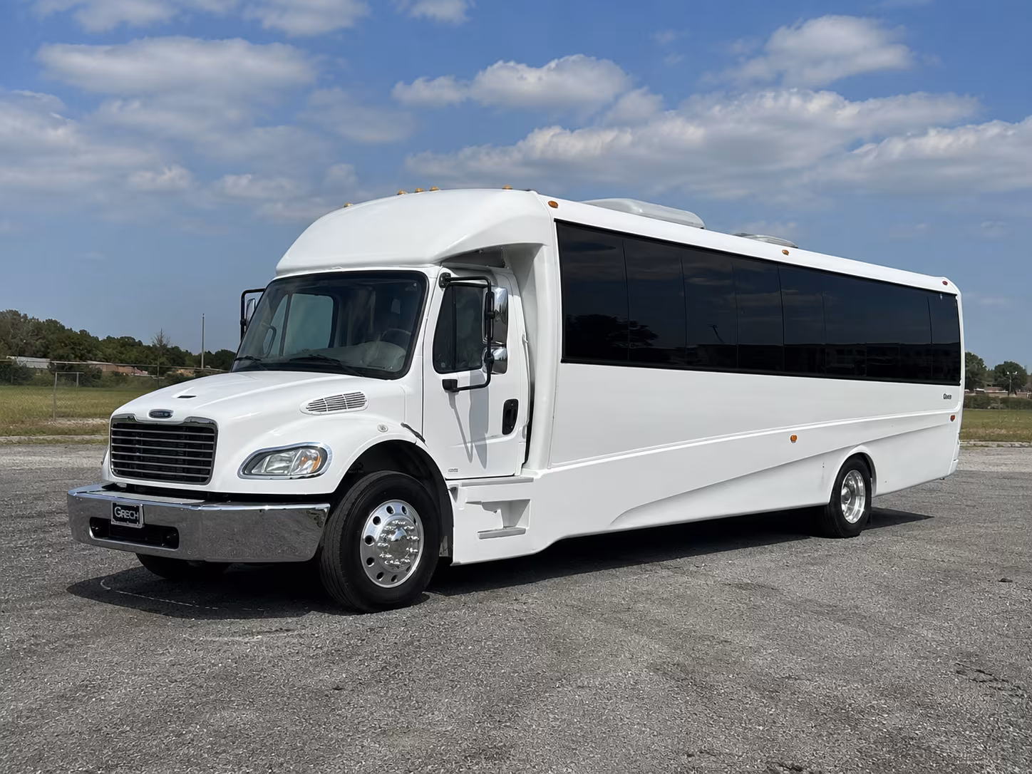 clarksville 50 passenger party bus