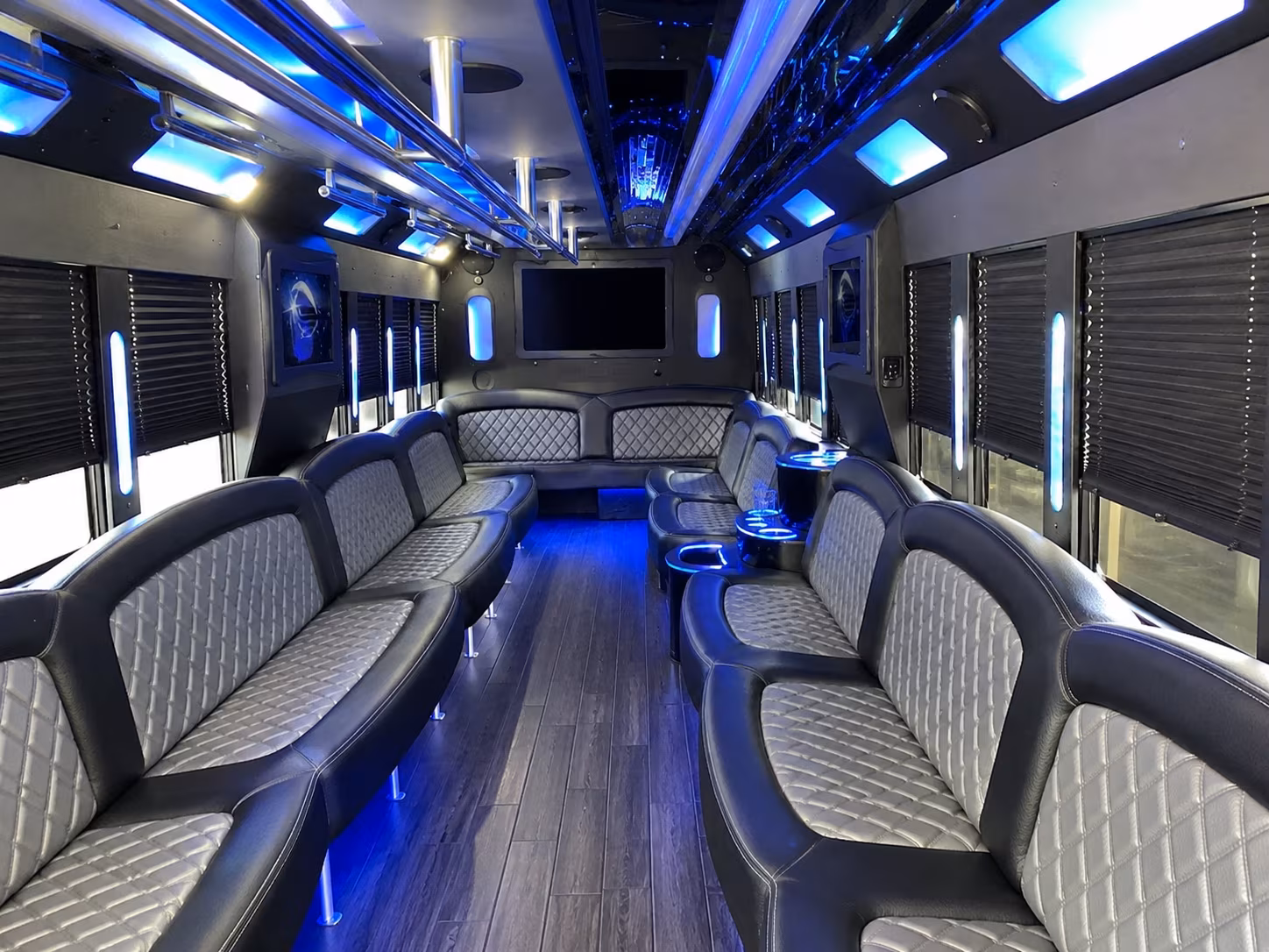 clarksville concert party bus rental