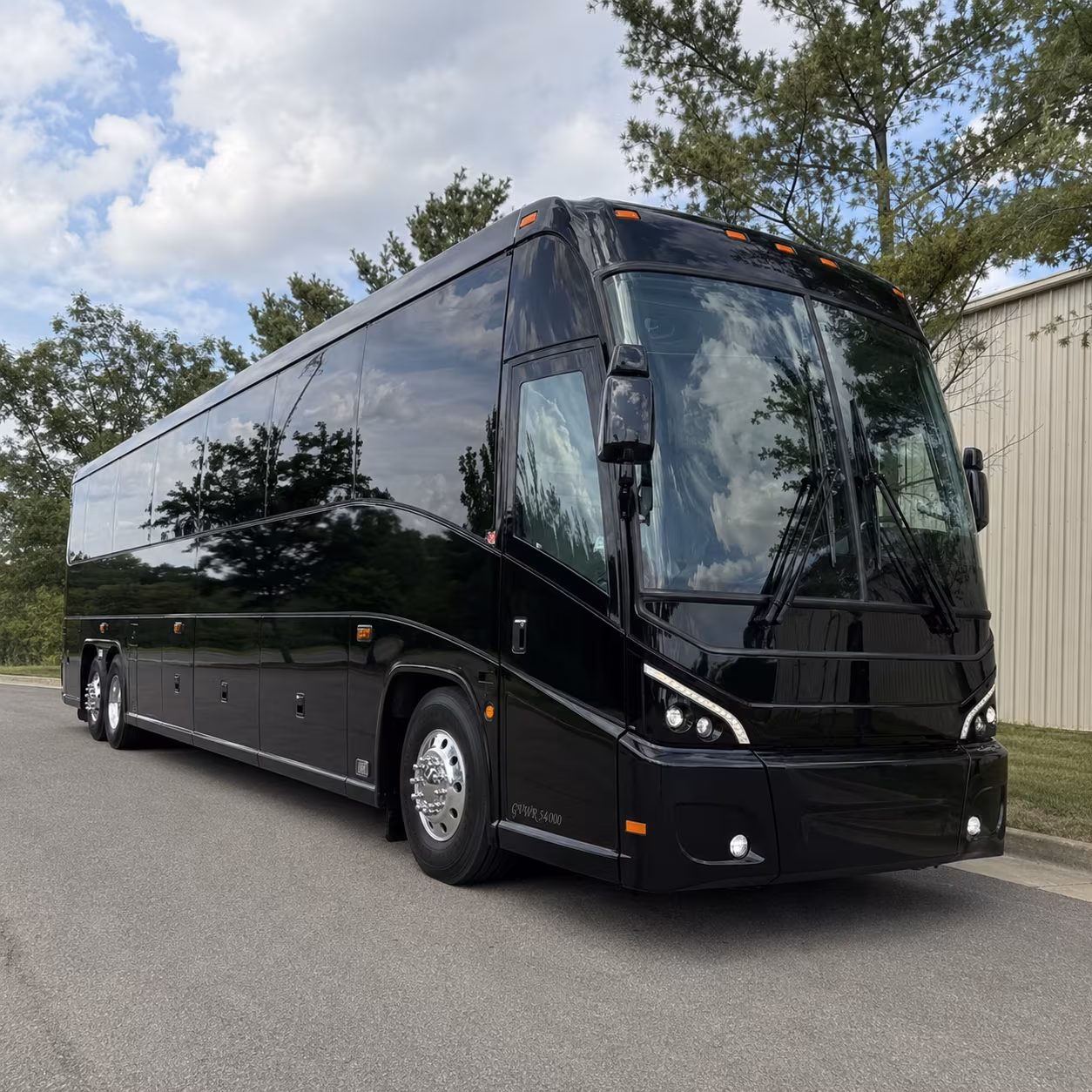 clarksville land between lakes charter bus rental