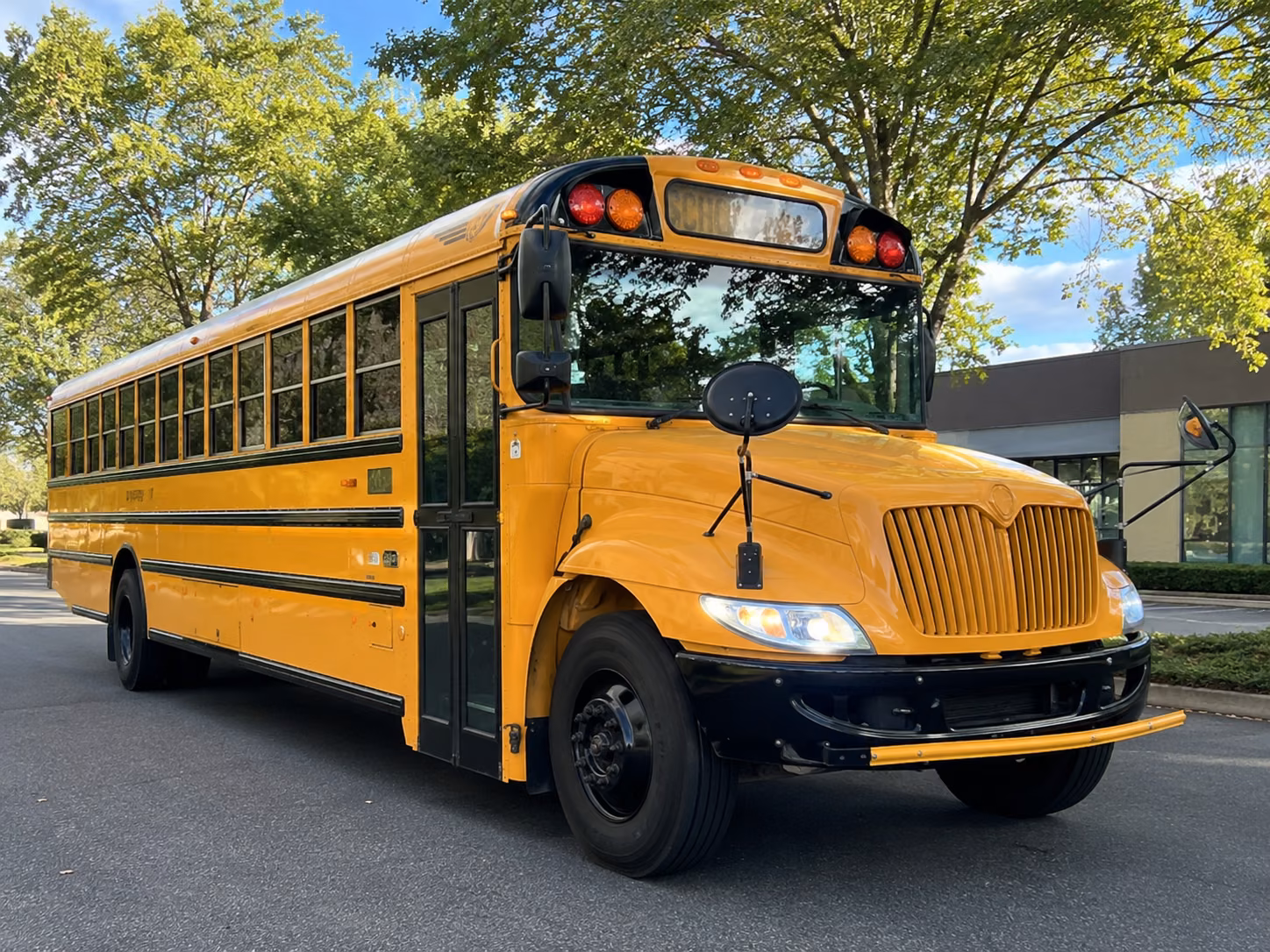 clarksville school bus rentals for fort campbell and military heritage trips