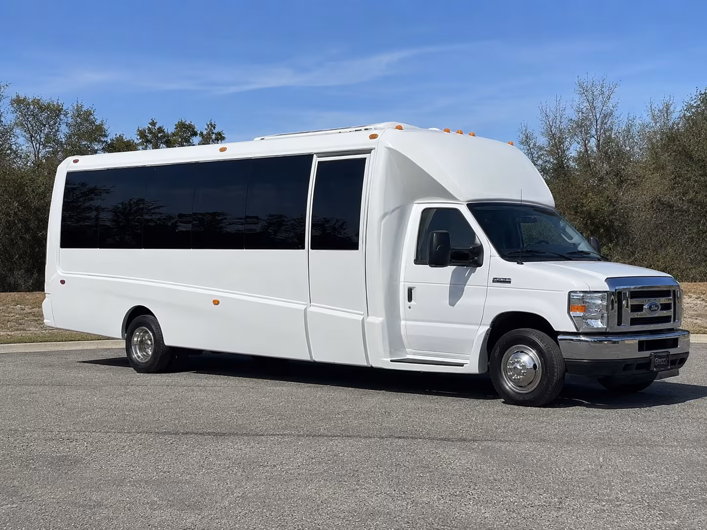 sweet 16 and quinceanera party buses in clarksville tennessee