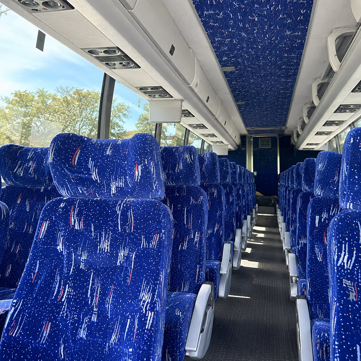 why rent using clarksvilleminibuscompany com
